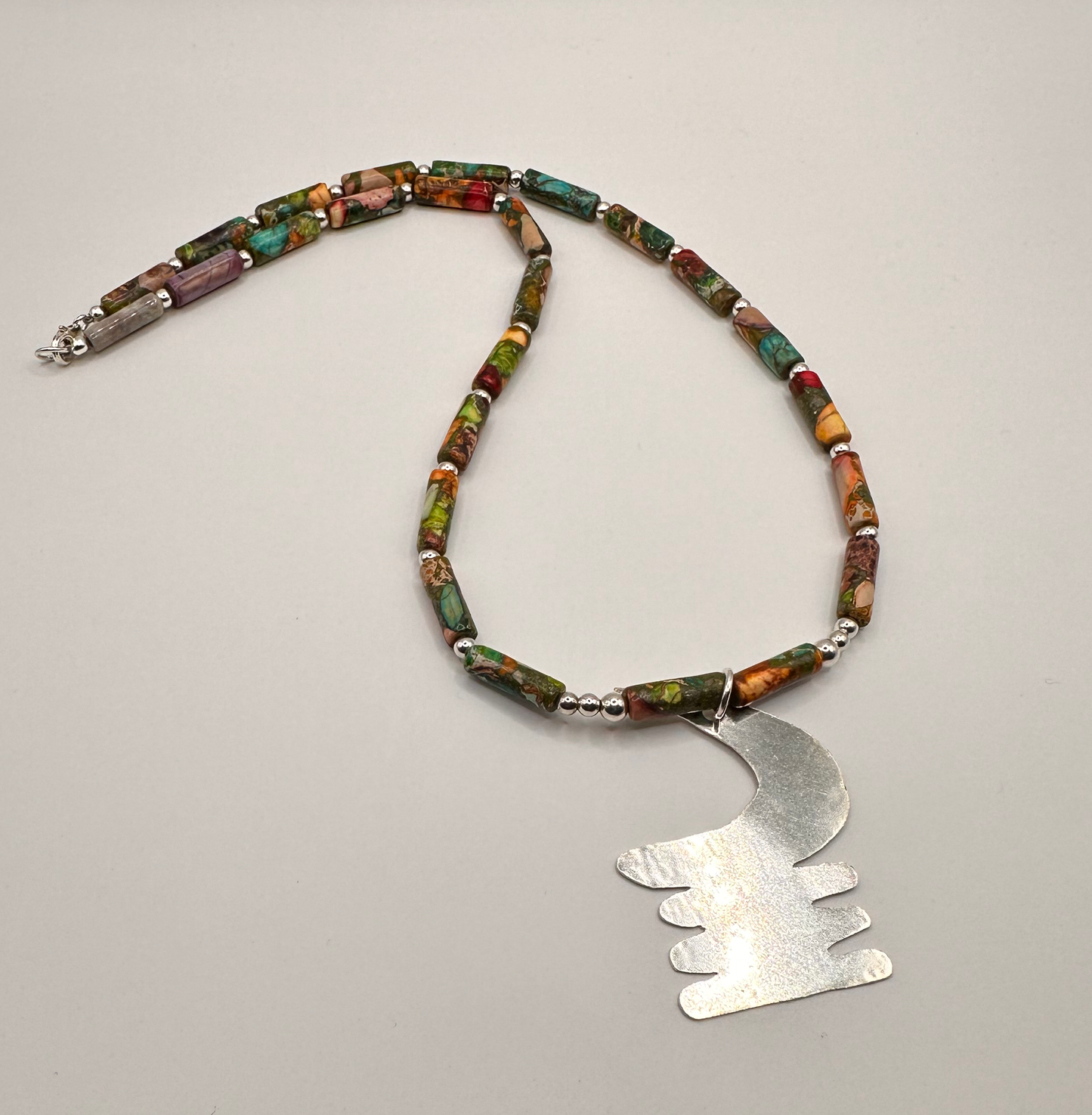 Spiny Oyster Bead Necklace with an Accent Sterling Silver Akoben Symbol Pendant