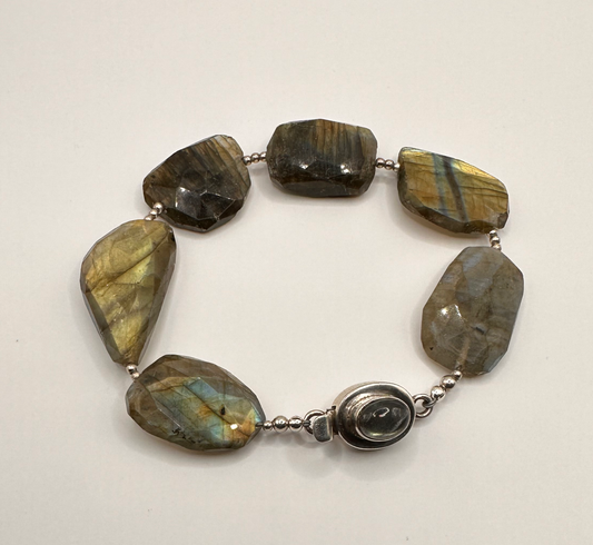 Labradorite with Fancy Sterling Silver Bead Bracelet