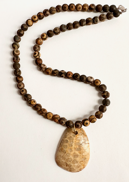 Brown Snakeskin Agate Stone Pendant on a Natural Tiger Skin Sandalwood Bead Chain